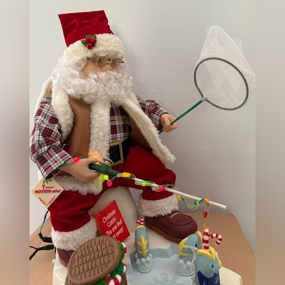 Holiday Time Santa Ice Fishing Animated Decor - Picture 4 of 17